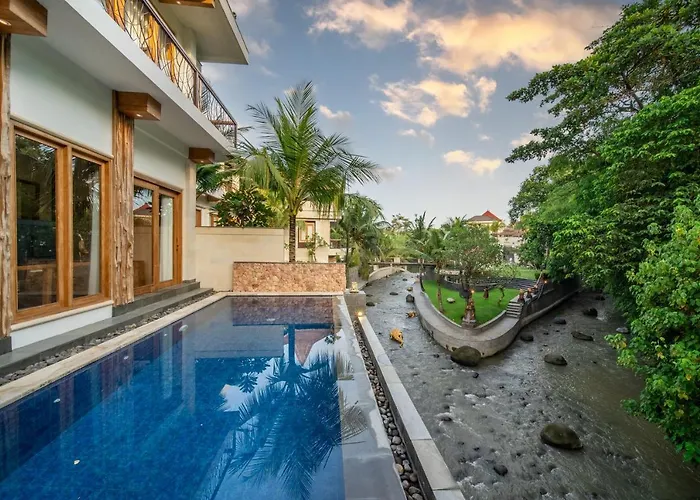 Отель Harsono Boutique Bali 5*